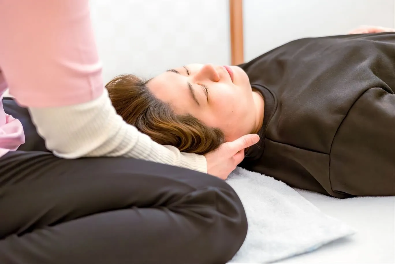 身体の歪みは、私たちの健康や日常生活にさまざまな影響を与える...