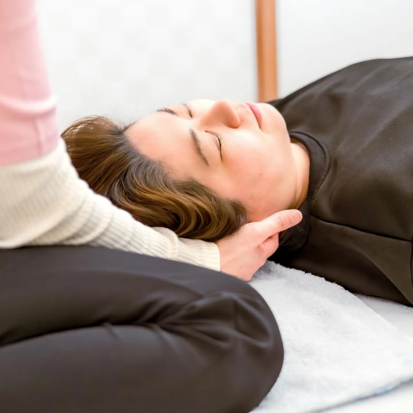 目の疲れを感じた時には、いくつかの工夫をすることでリフレッシ...