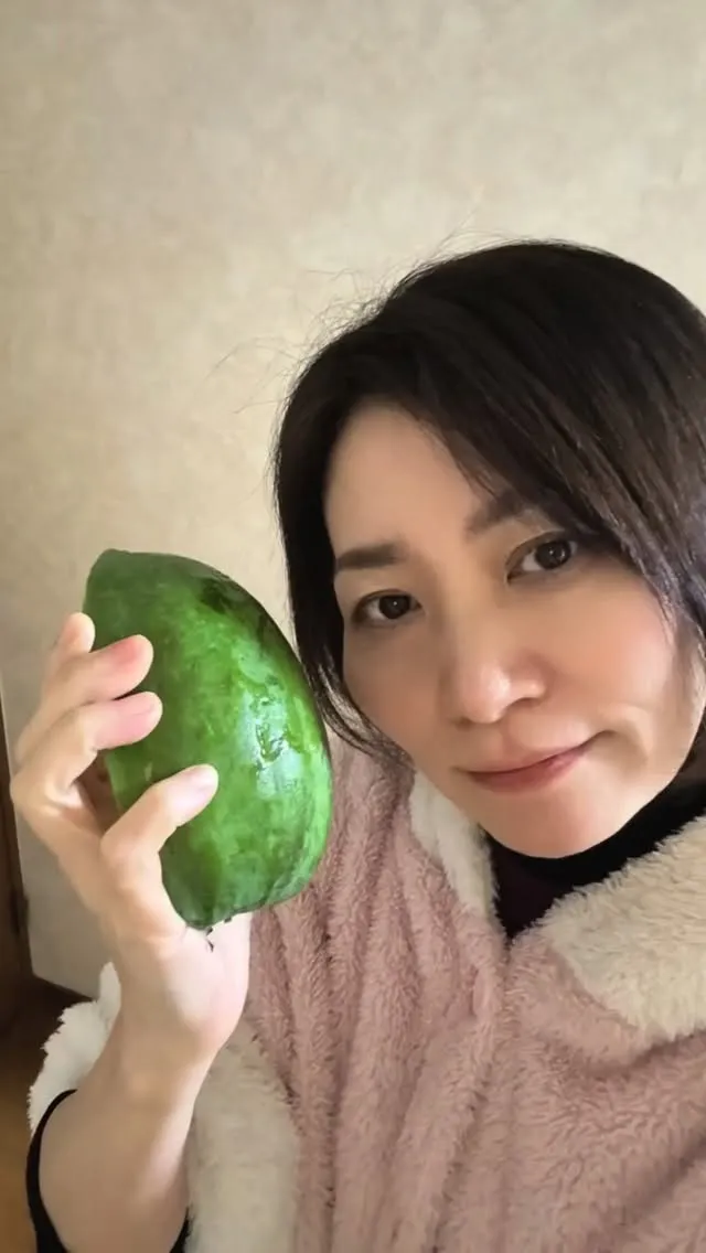 青パパイヤをいただいたので、コチュジャンソースで炒めてみまし...